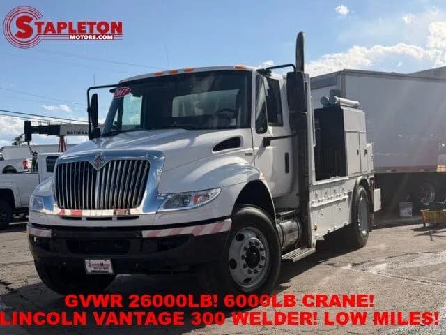 2012 International DuraStar 4300 - Crane