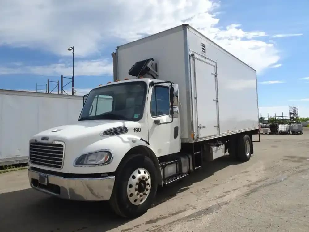 2017 FREIGHTLINER M2