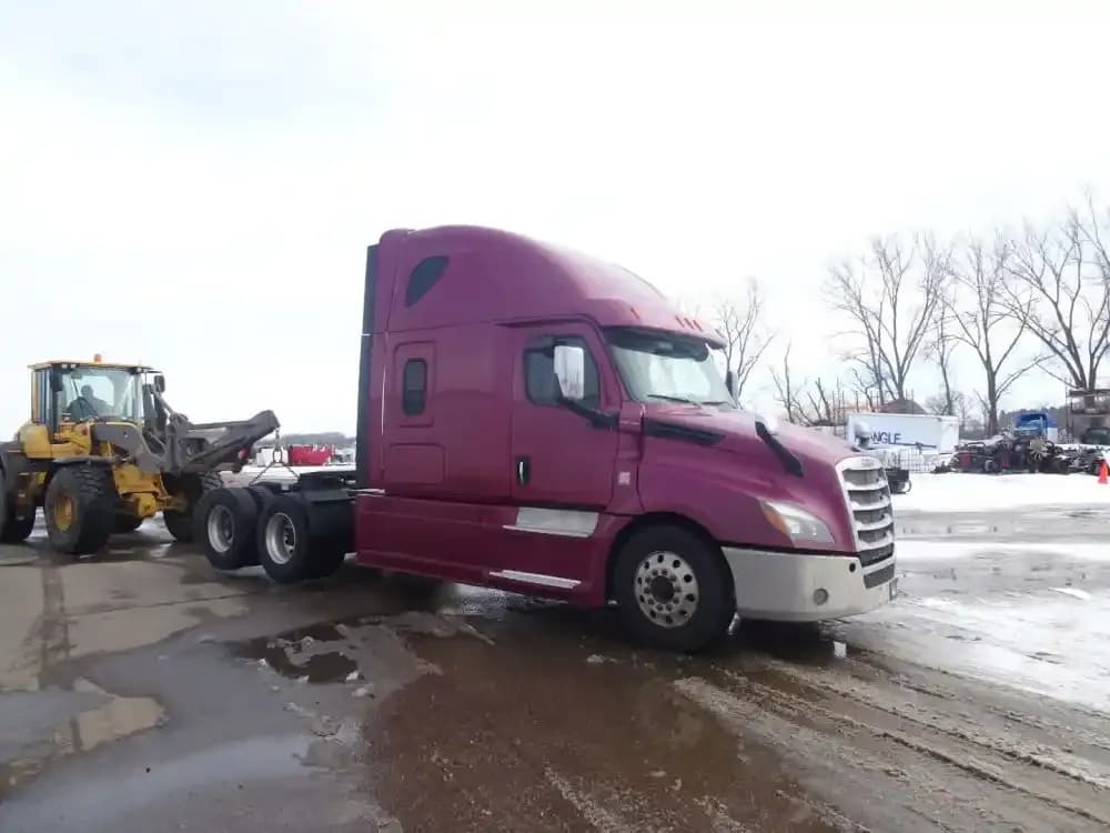 2019 FREIGHTLINER Cascadia