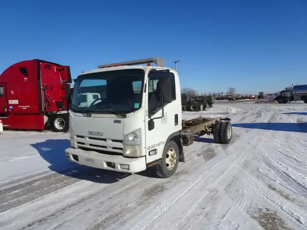 2010 ISUZU NPR