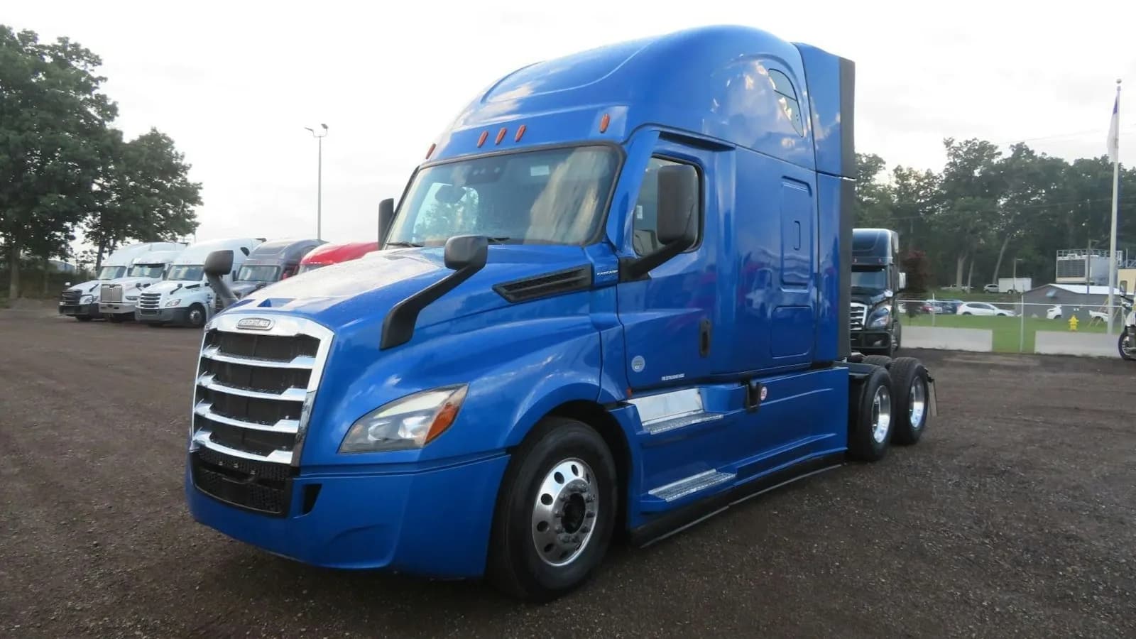 2022 Freightliner Cascadia - Sleeper