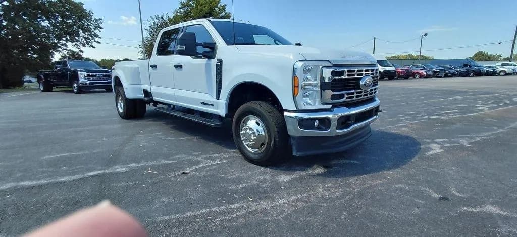2026 Ford F-350 SD XL Crew Cab Long Bed - Pickup