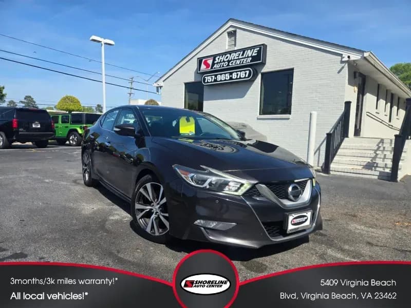 2017 NISSAN Maxima