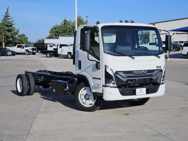2027 Isuzu NRR