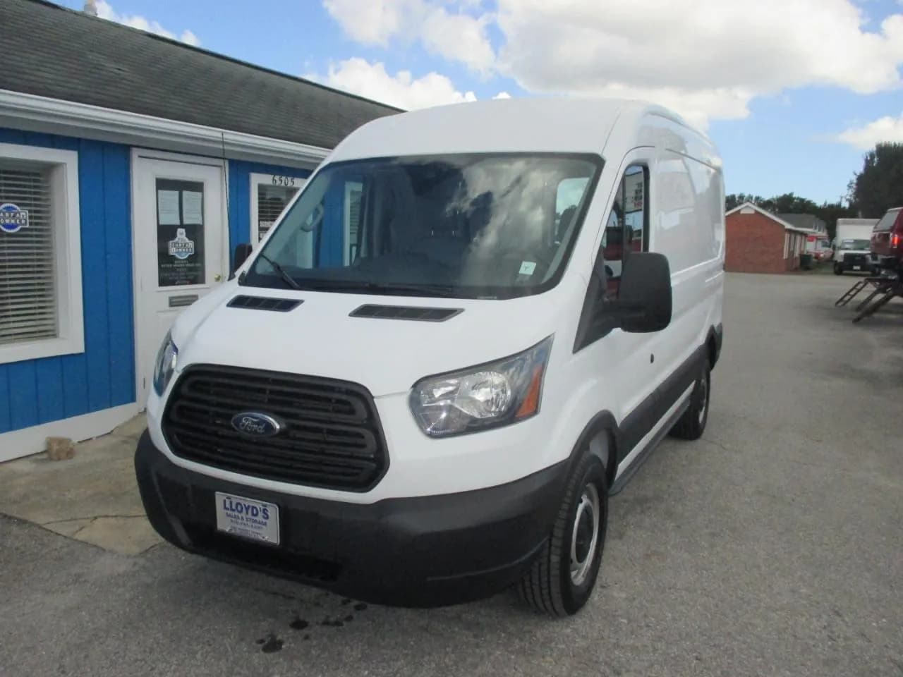 2018 Ford Transit Van T-250 130" Med Rf 9000 - Vans