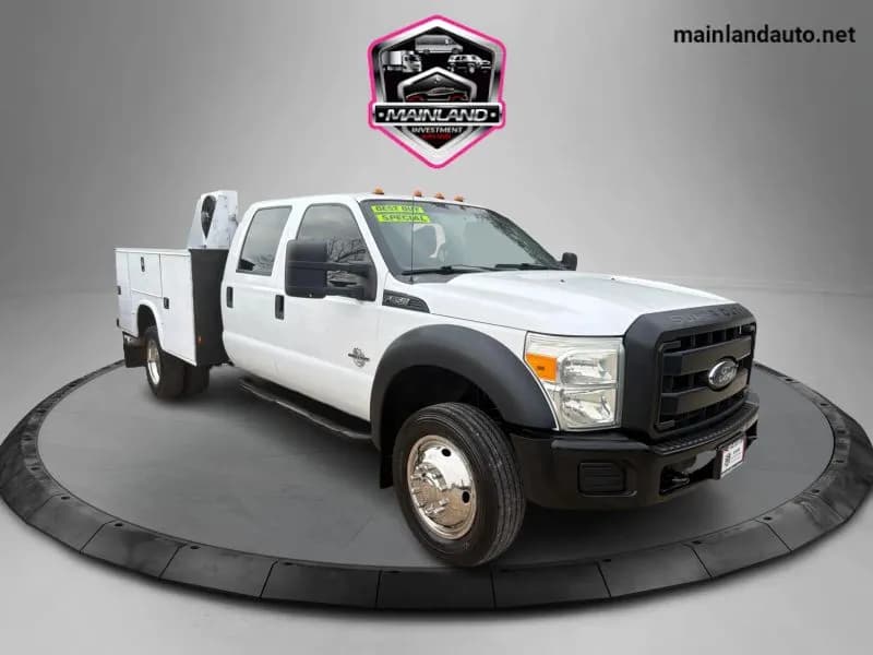 2015 Ford F550 Super Duty Crew Cab & Chassis - Chassis
