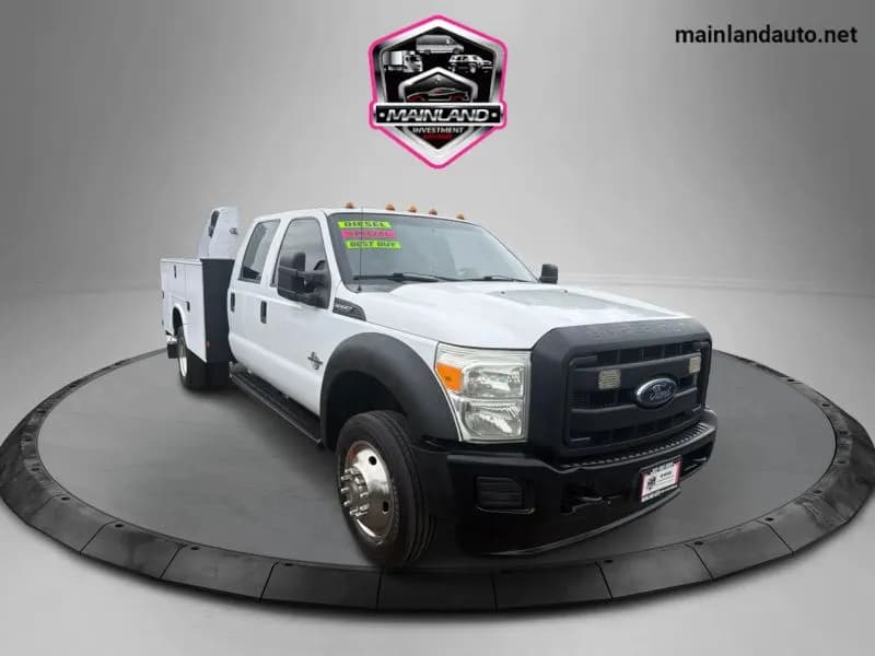 2015 Ford F550 Super Duty Crew Cab & Chassis - Chassis