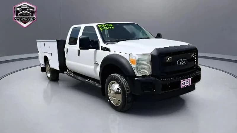 2012 Ford F550 Super Duty Crew Cab & Chassis - Chassis