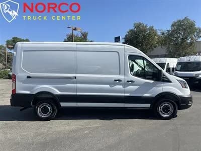 2025 Ford Transit 250 T250