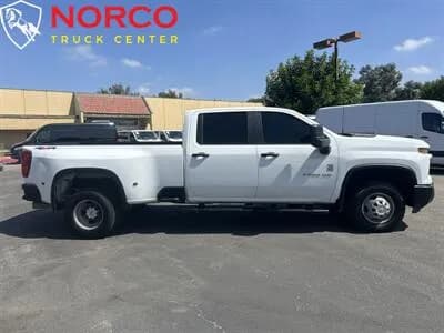 2025 Chevrolet Silverado 3500HD Work Truck Crew Cab Long Bed Dually