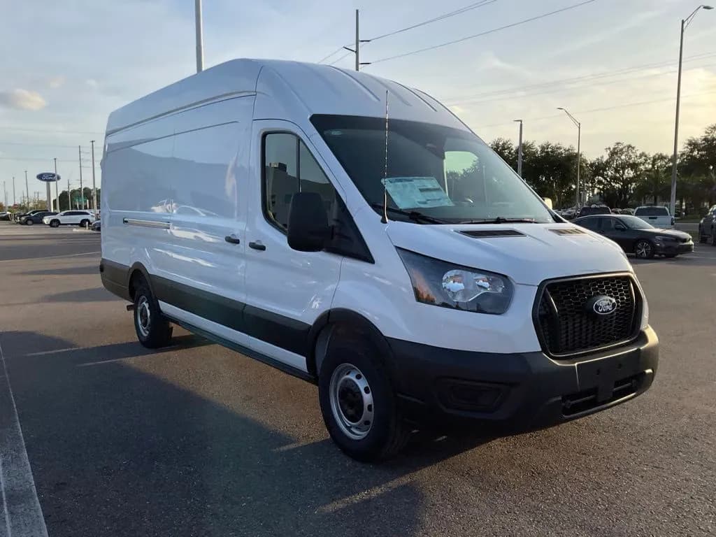 2027 Ford Transit-350 - Vans