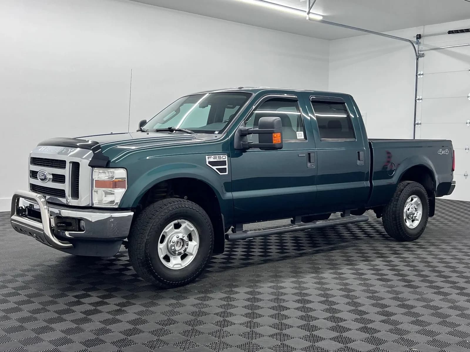 2010 Ford F-250 Super Duty - Pickup