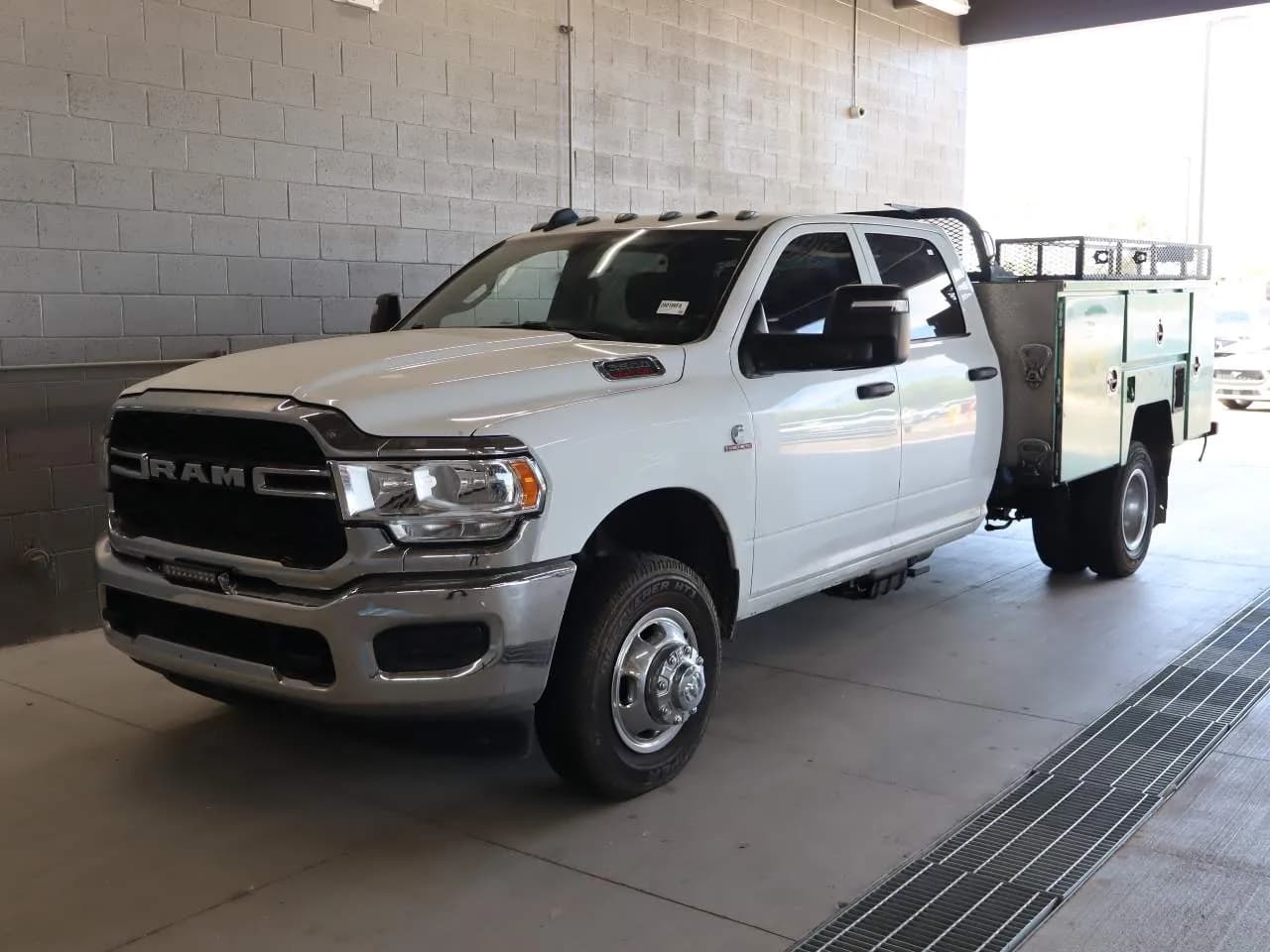 2023 Ram 3500 - Chassis