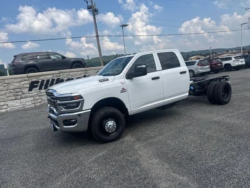 2026 Ram 3500 Chassis - Chassis