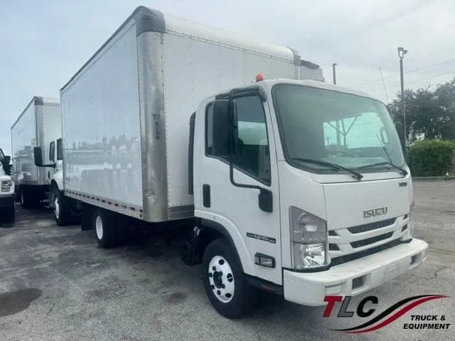 2021 Isuzu NPR HD w/ 16ft - Box