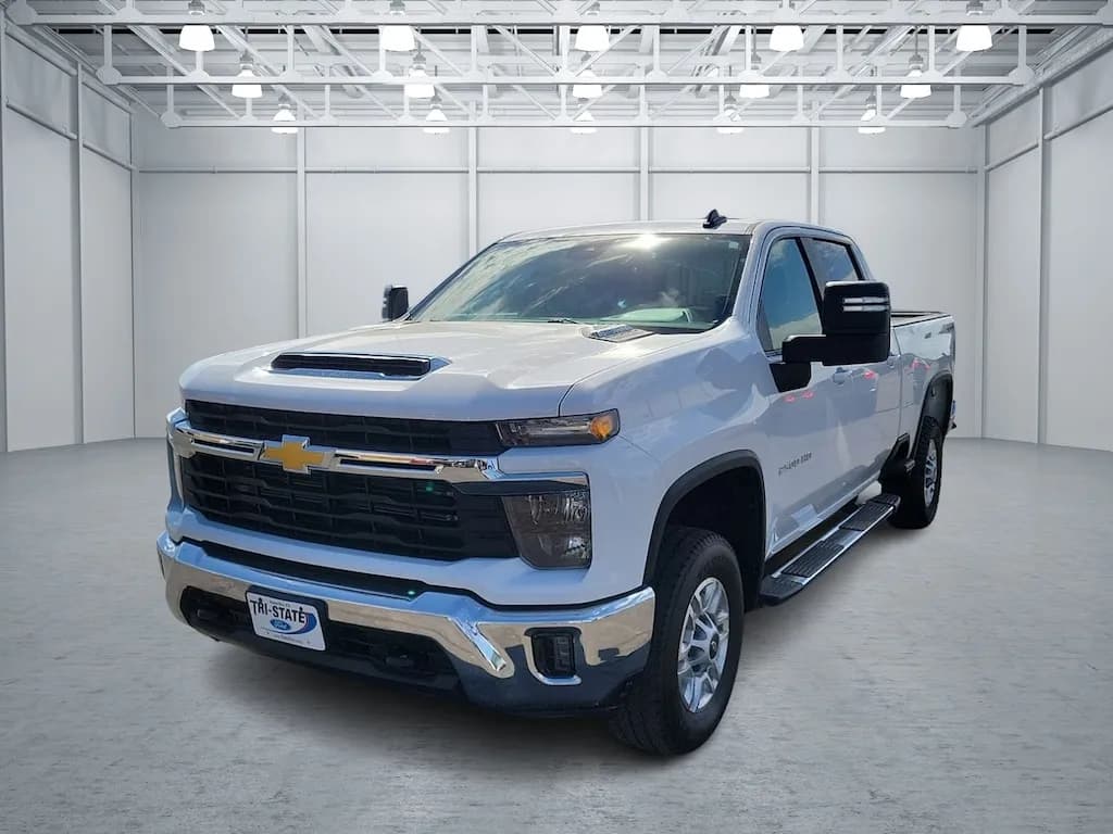 2025 Chevrolet Silverado 2500HD - Box