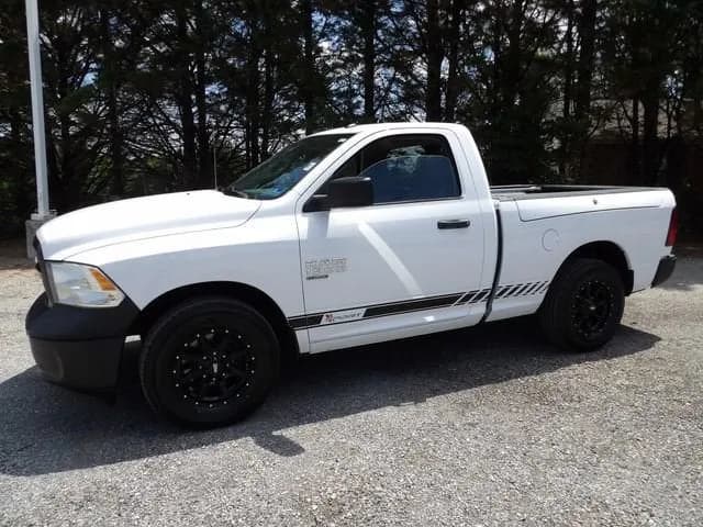 2019 Ram 1500 Classic - Pickup