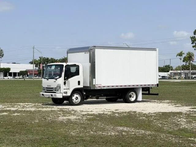 2027 Isuzu NPR GAS - Box