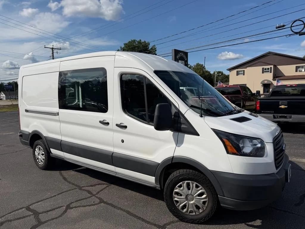 2018 Ford Transit 250 Van Med Roof w/Sliding Pass 148-in WB - Vans