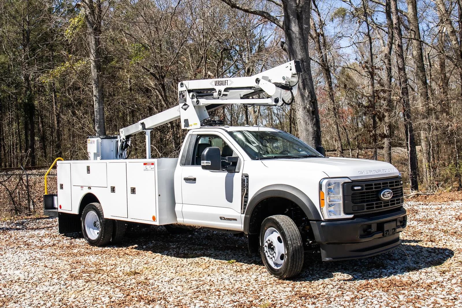 2026 Ford F-550 - Bucket