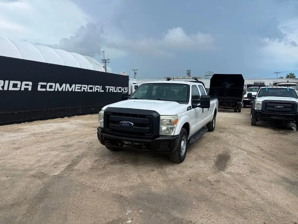 2015 Ford F-250 Crew Cab Pickup Truck - Pickup