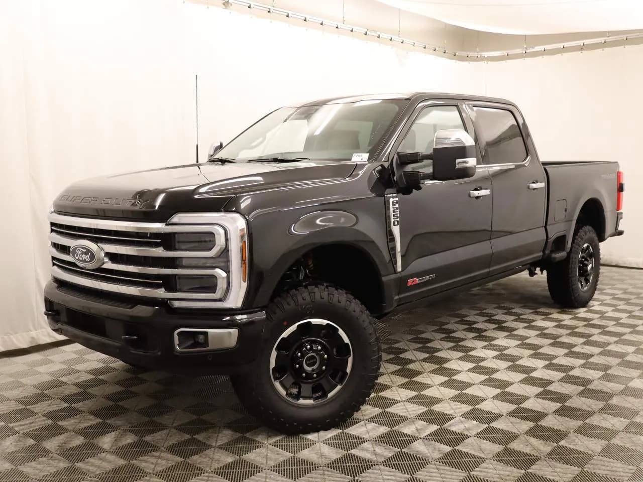 2027 Ford F-250 Super Duty Crew Cab - Pickup