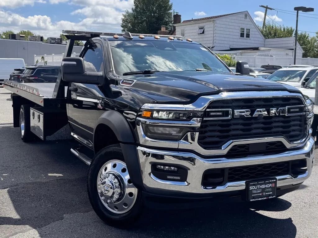 2026 Ram 5500 - Tow