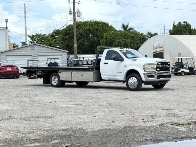 2024 Ram 5500 SLT - Tow