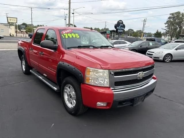 2007 Chevrolet Silverado 1500 LT1 Crew Cab - Pickup