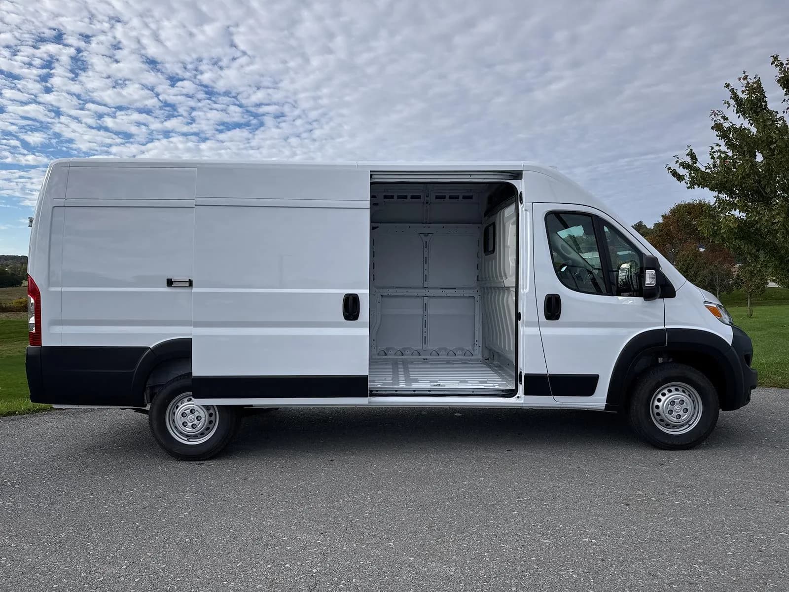 2027 Ram ProMaster - Vans