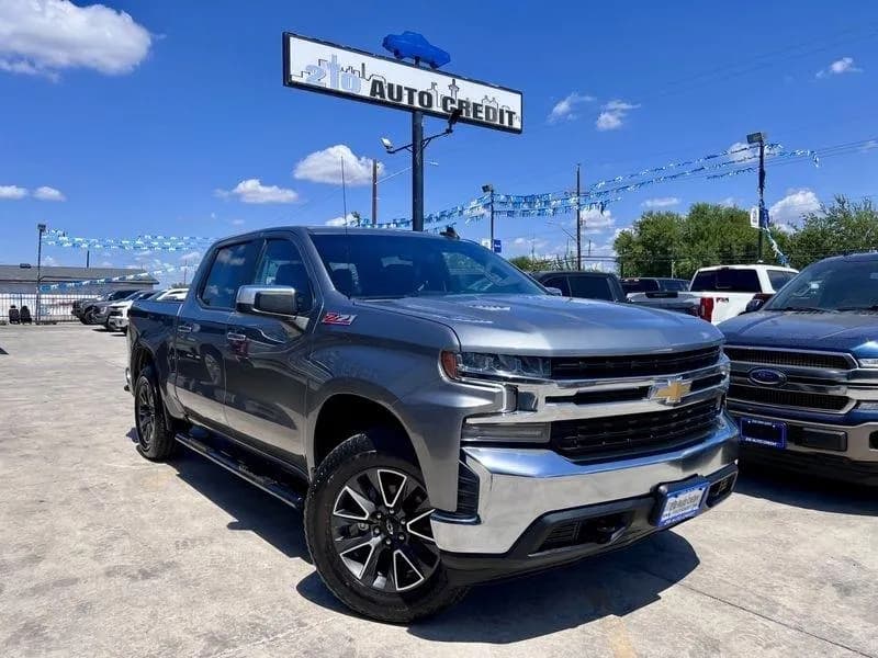 2021 Chevrolet Silverado 1500 LT Crew Cab - Pickup