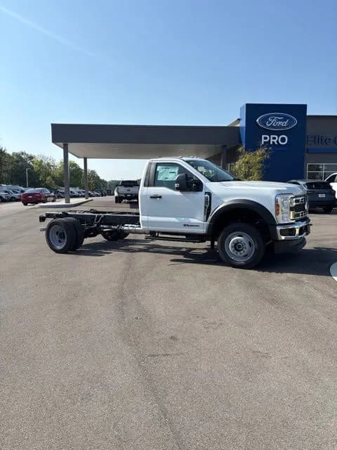 2026 Ford F-450 - Chassis