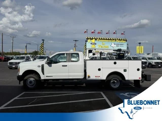 2026 Ford F-350 - Chassis