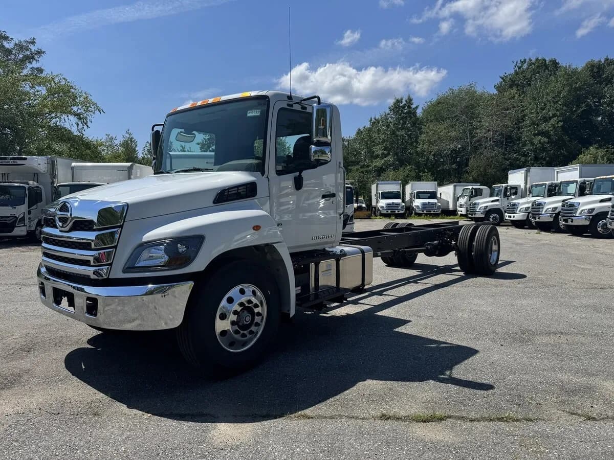 2024 Hino L6
