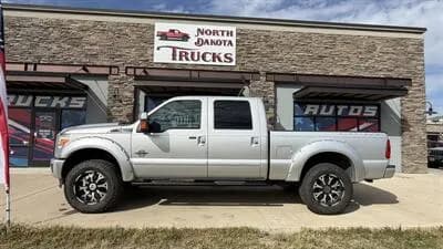 2015 Ford F-350 Super Duty Platinum - Pickup
