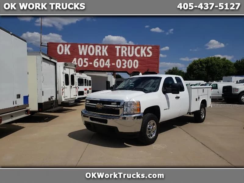 2011 Chevrolet Silverado 2500HD Work Truck Ext Cab - Pickup