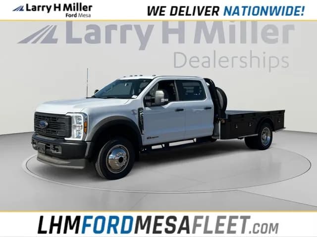 2026 Ford F-450 Crew Cab - Flatbed