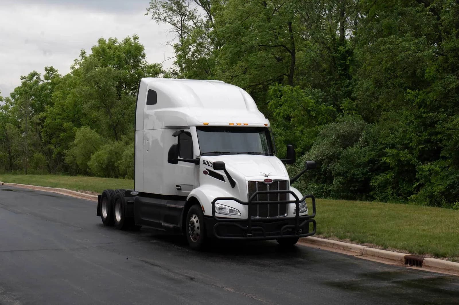 2023 Peterbilt 579