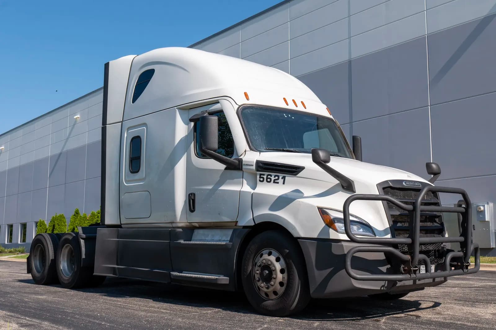 2023 Freightliner Cascadia
