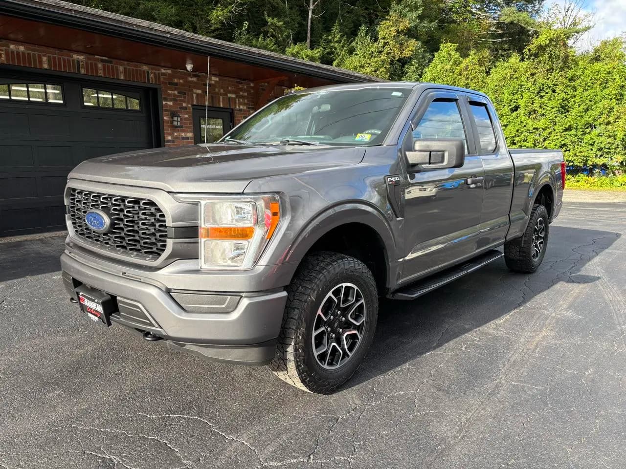 2022 Ford F-150 STX SuperCab 6.5-ft