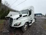 2022 Freightliner Cascadia - Sleeper