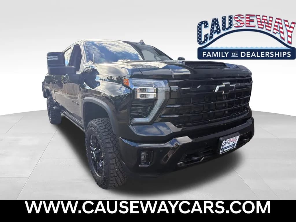 2024 Chevrolet Silverado 2500 Crew Cab - Pickup