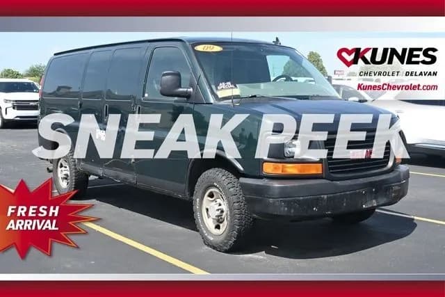 2009 GMC Savana 3500 - Vans