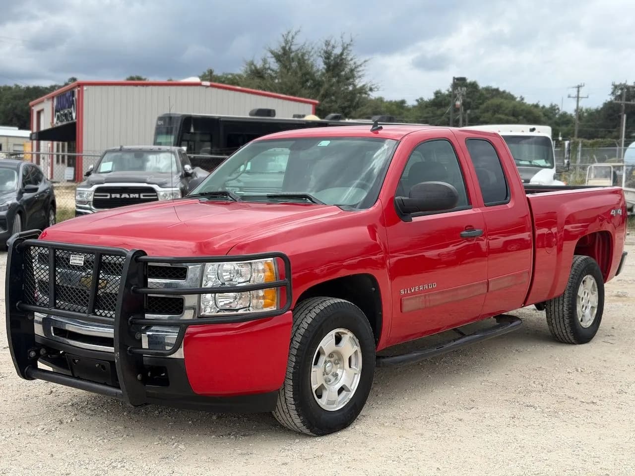 2011 Chevrolet Silverado 1500 - Pickup