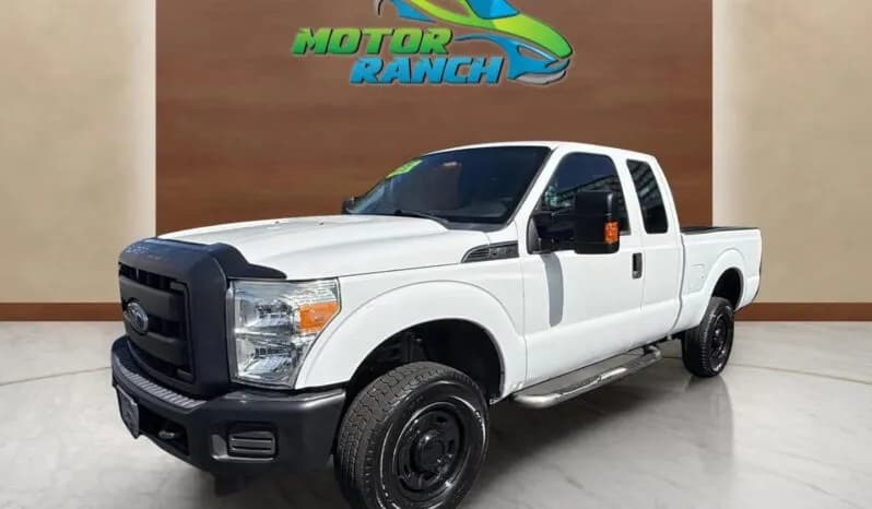2015 Ford F250 XL EXT CAB - Pickup