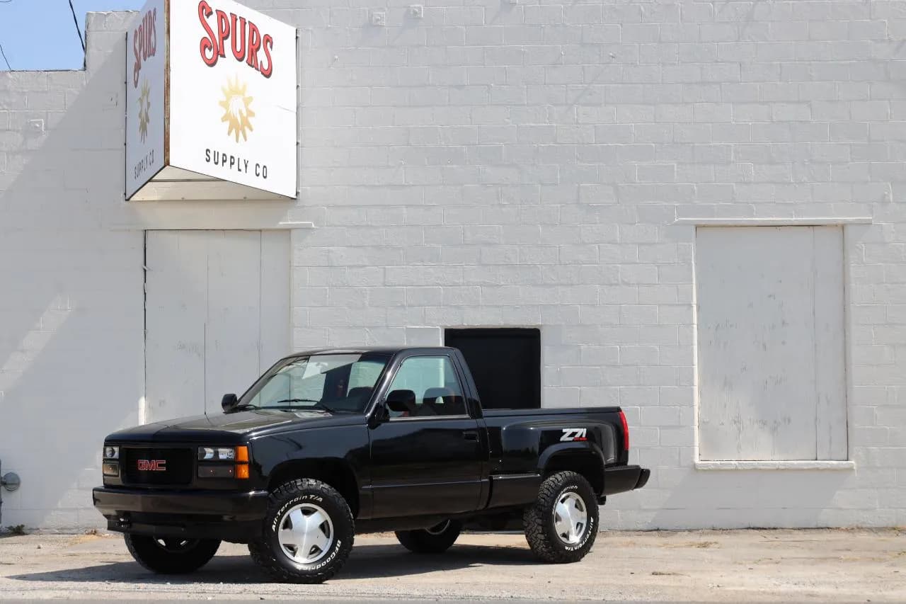 1994 GMC Sierra 1500 Reg Cab SWB - Pickup