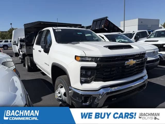 2026 Chevrolet Silverado 3500 Crew Cab - Chassis