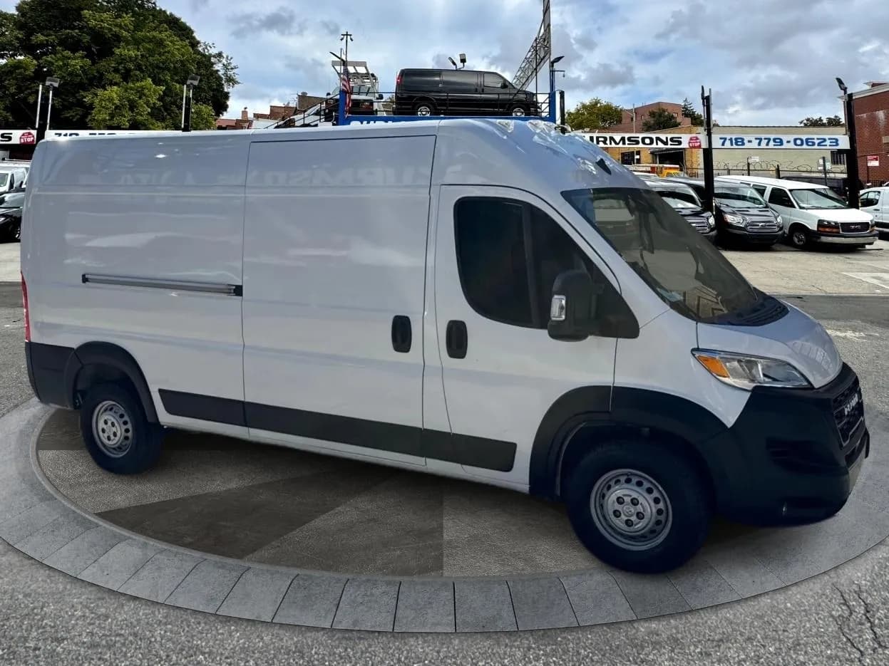 2025 Ram ProMaster - Vans