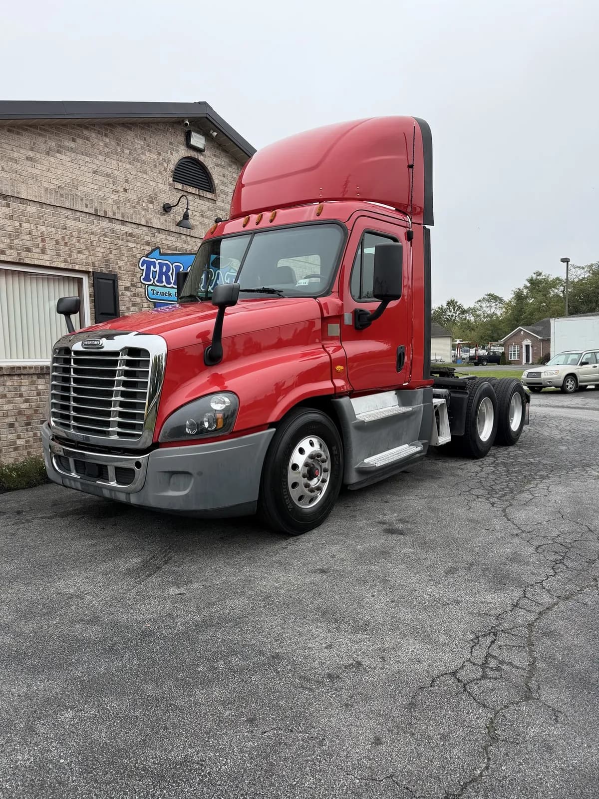 2018 Freightliner Cascadia - Day Cab