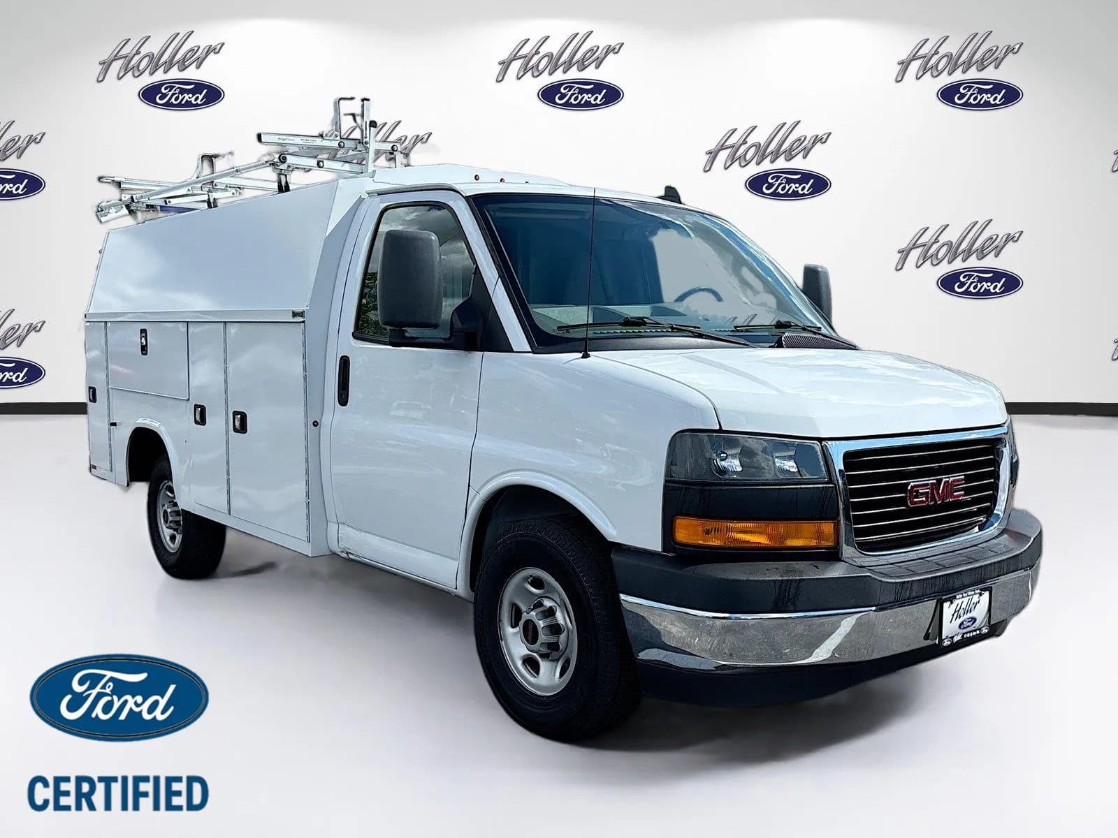2023 GMC Savana 3500 - Box